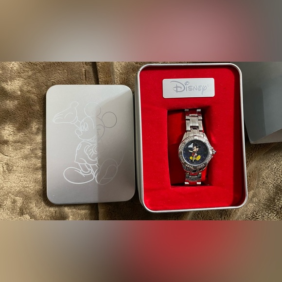 Disney Mickey Mouse Silver and Black Watch - Picture 1 of 2
